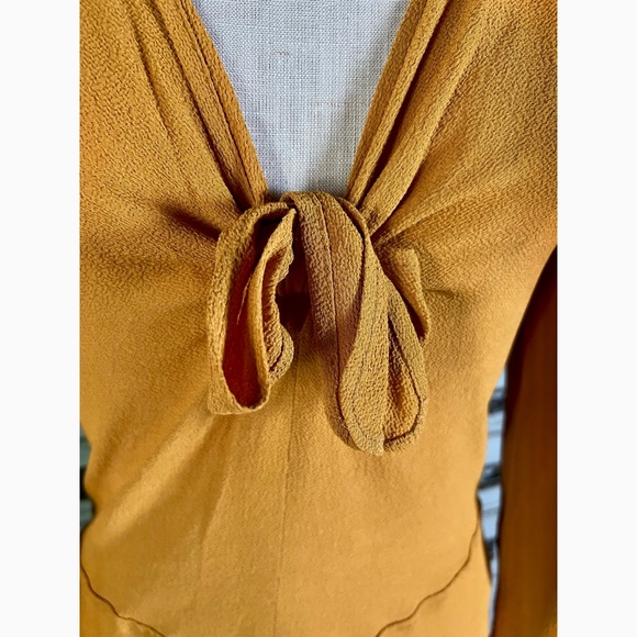 Reformation Gia Mini Dress 4 - Picture 4 of 9